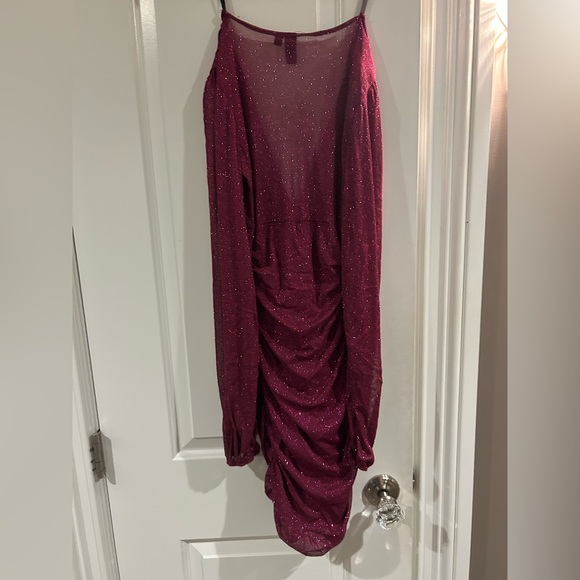 Never worn with tags! Windsor Glitter Mini Dress - Picture 5 of 7